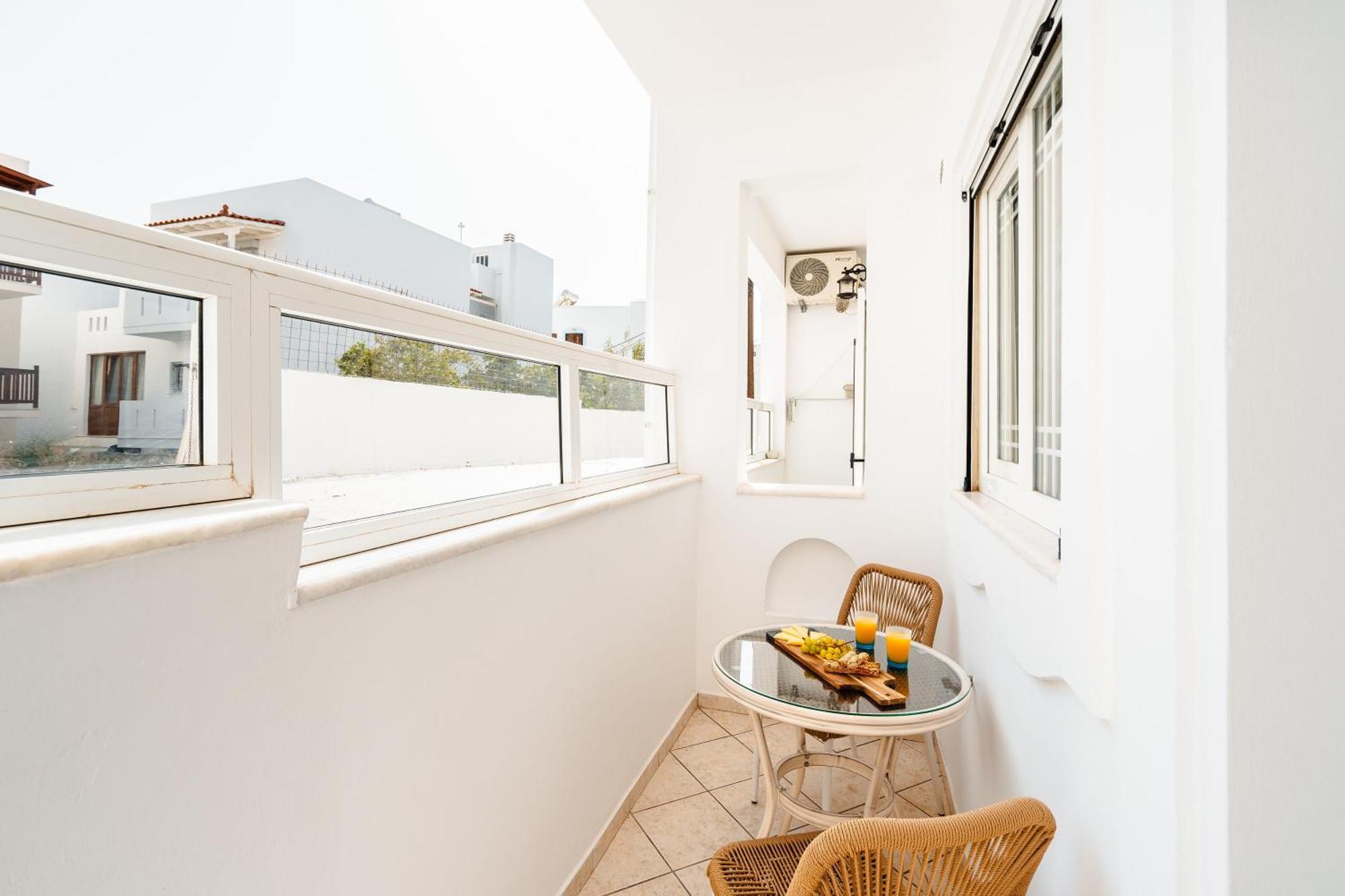 Smirida Suites Naxos City 외부 사진